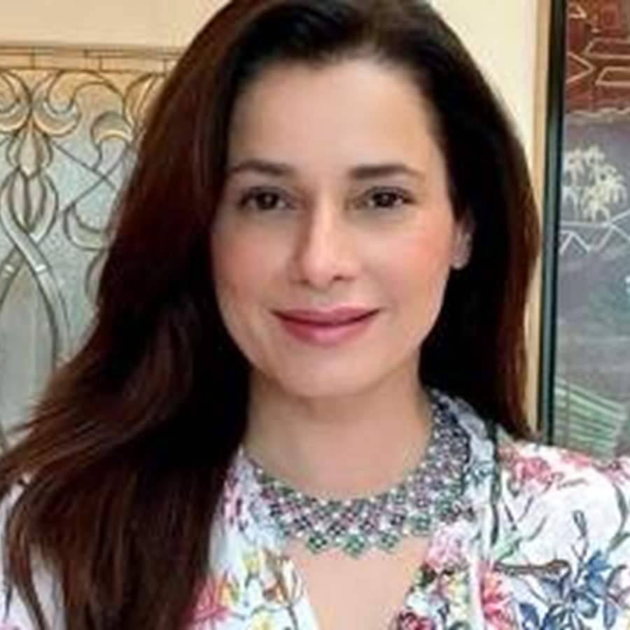 Neelam Kothari